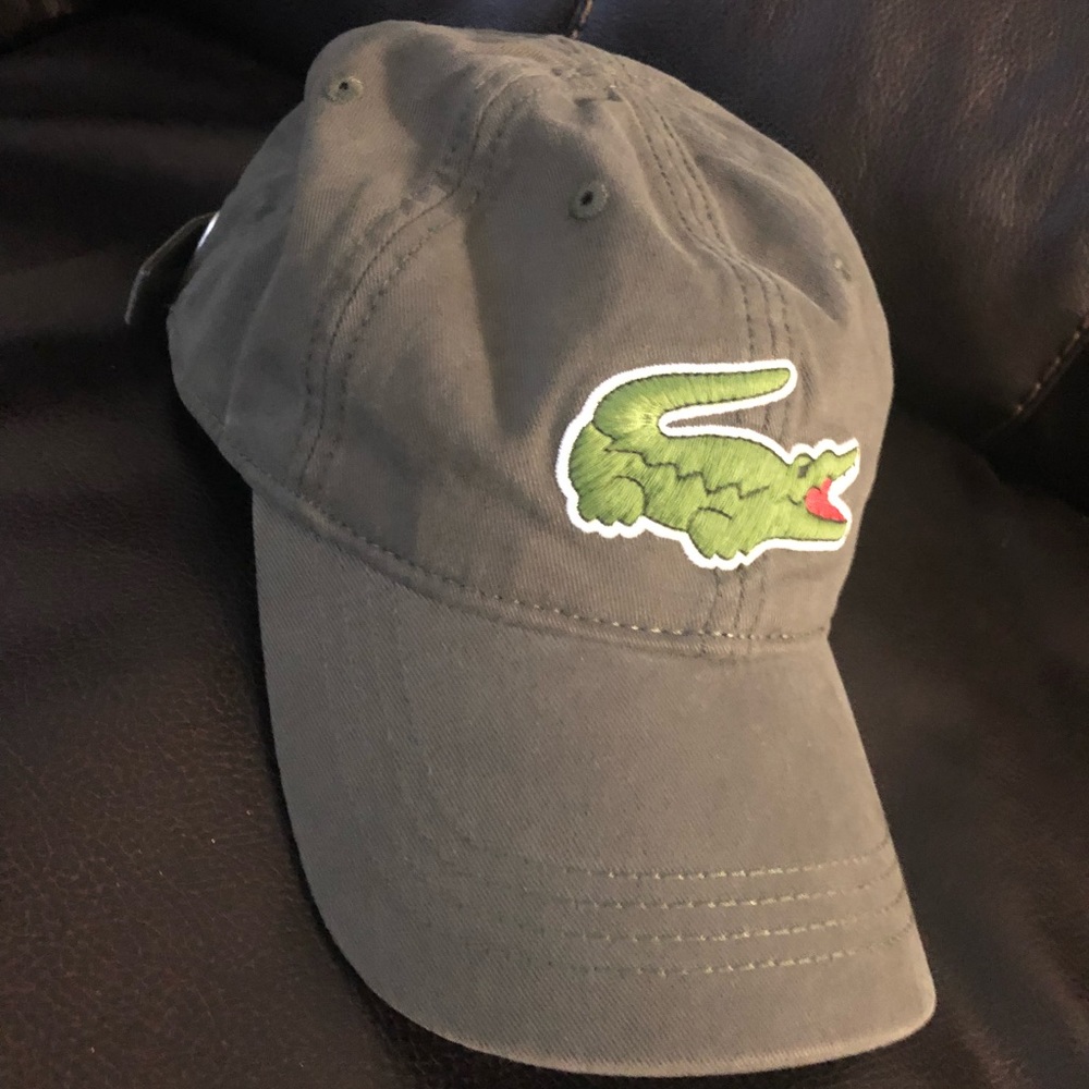 Lacoste strap back